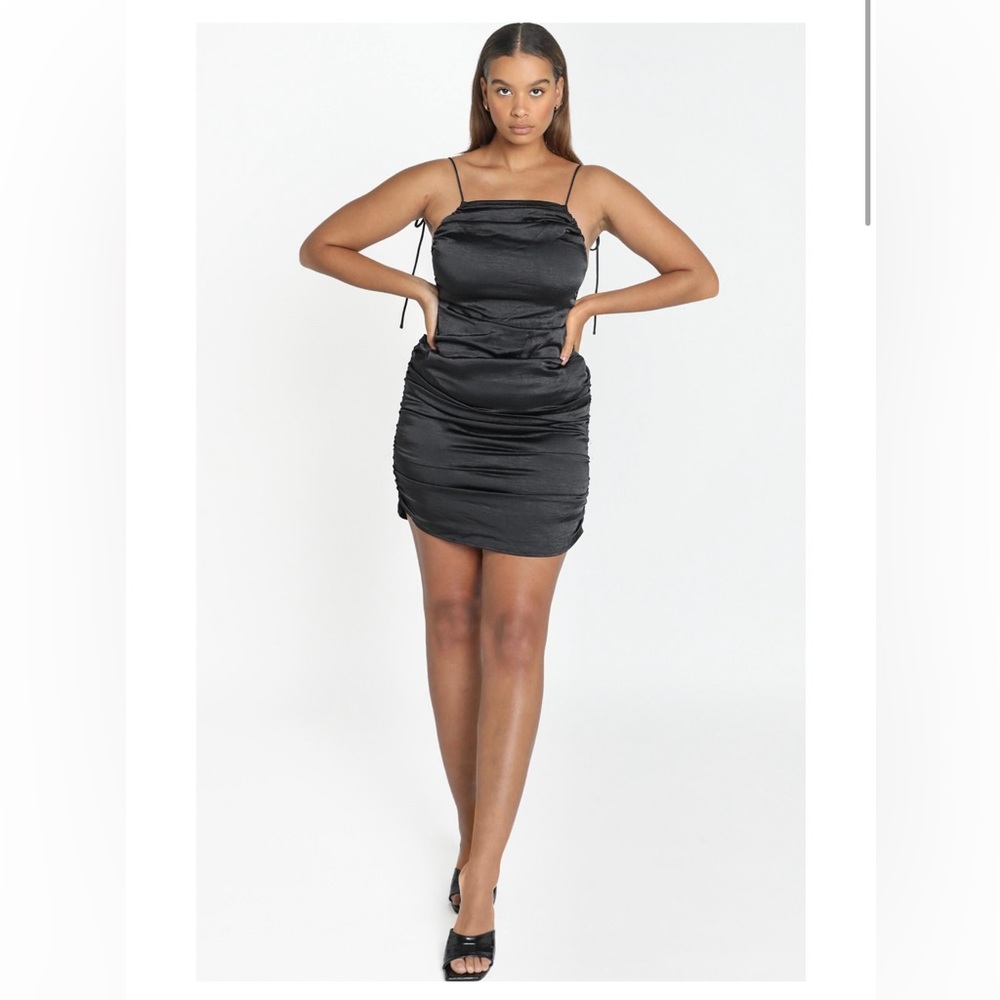 Showpo Loiness dress in black size small